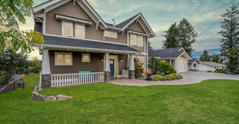 Armstrong BC Real Estate | 3690 Sage Avenue